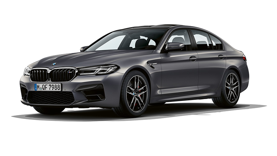 BMW M5 F90 LCI Facelift 2020 metalliväri Brands Hatch Grey kolmen neljäsosan näkymä keulasta