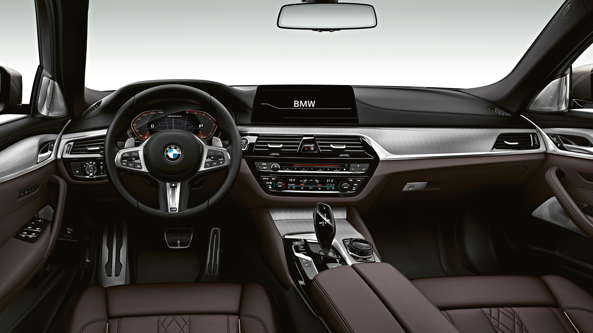 BMW M550d xDrive Touringin ohjaamo Ohjaamo, BMW M550d xDrive Touring G31, sisätila