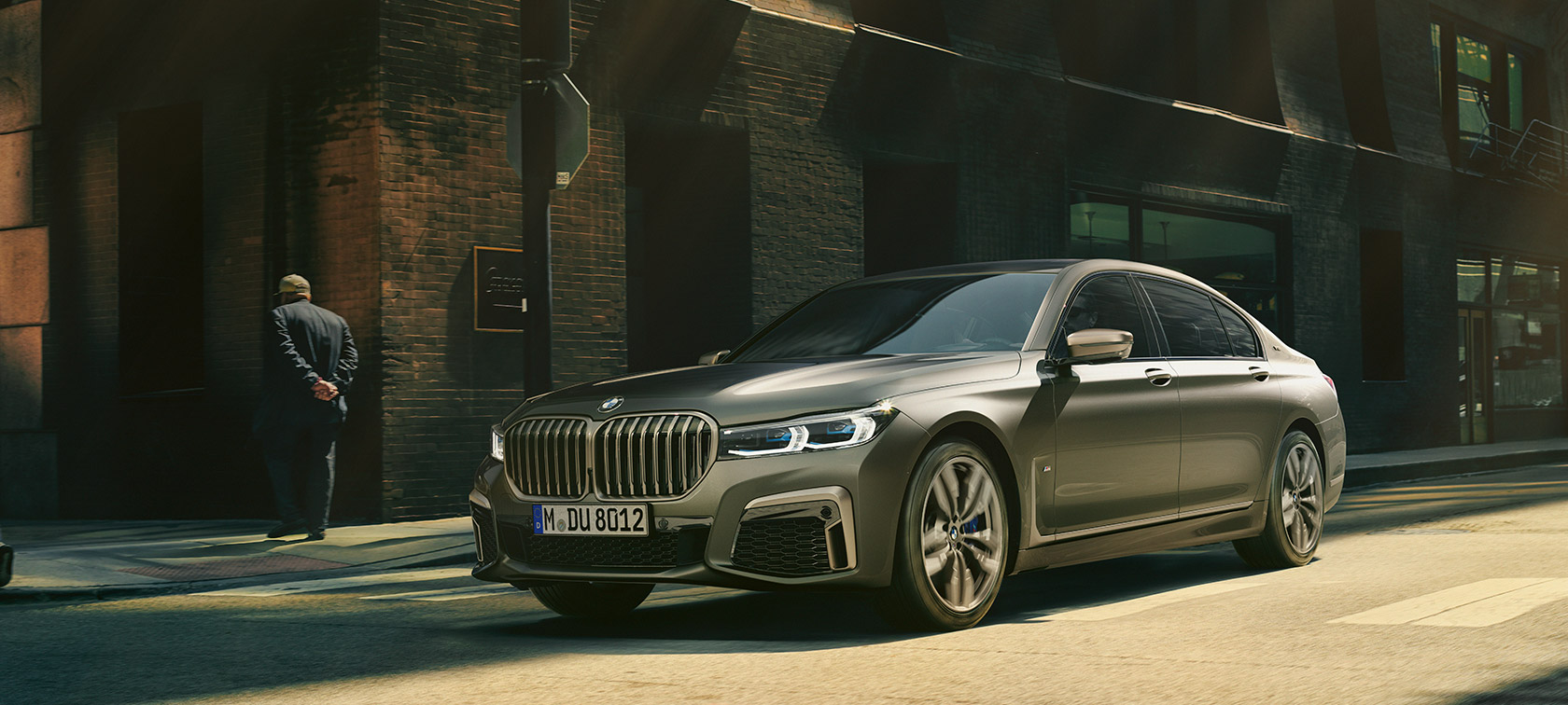 Tuotetiedot BMW M760Li xDrive Sedan, BMW M7, BMW 760Li Individual, tuotetiedot
