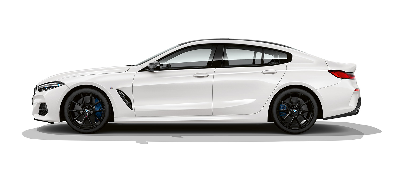 BMW M850i xDrive Gran Coupé, sivunäkymä BMW M850i xDrive Gran Coupé G16 2019 BMW Individual Mineral White, sivunäkymä