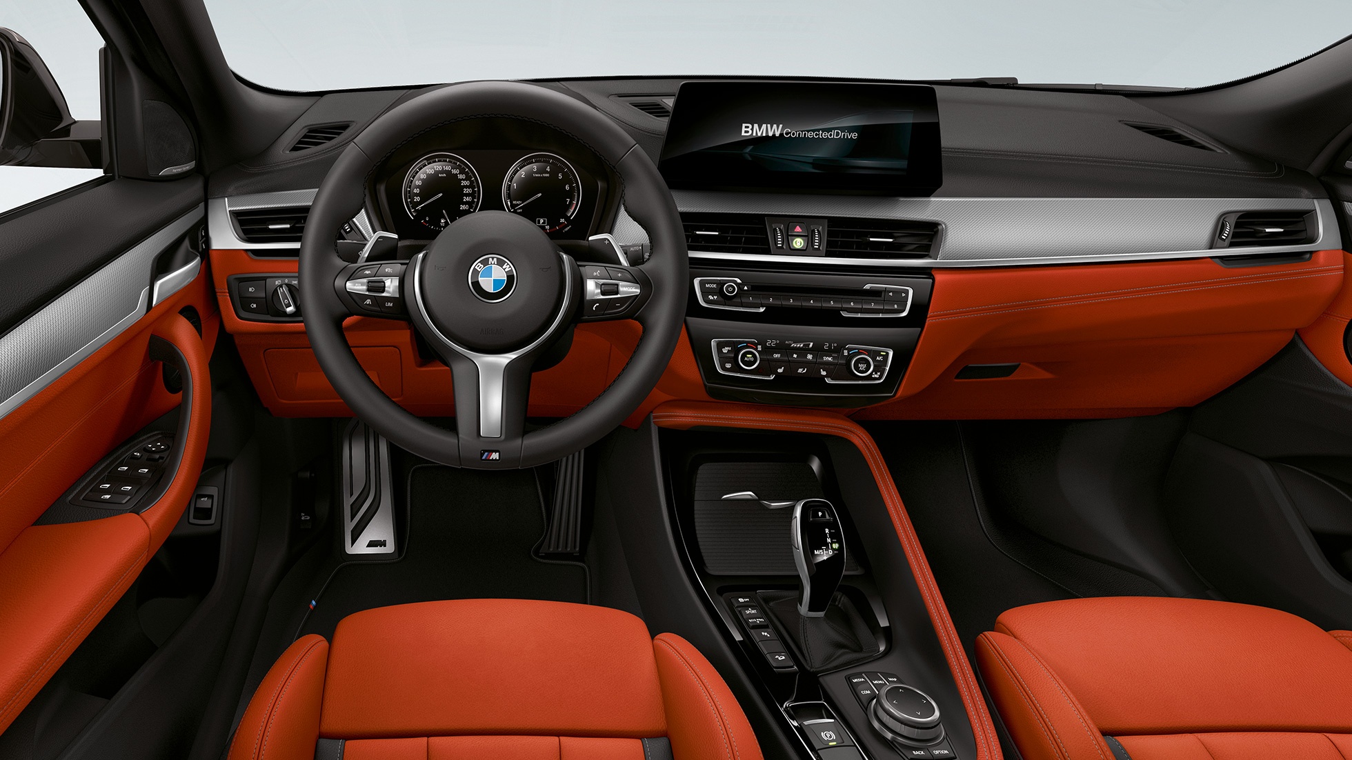 Ohjaamo BMW X2 M35i Ohjaamo BMW X2 M35i F39 sisätila