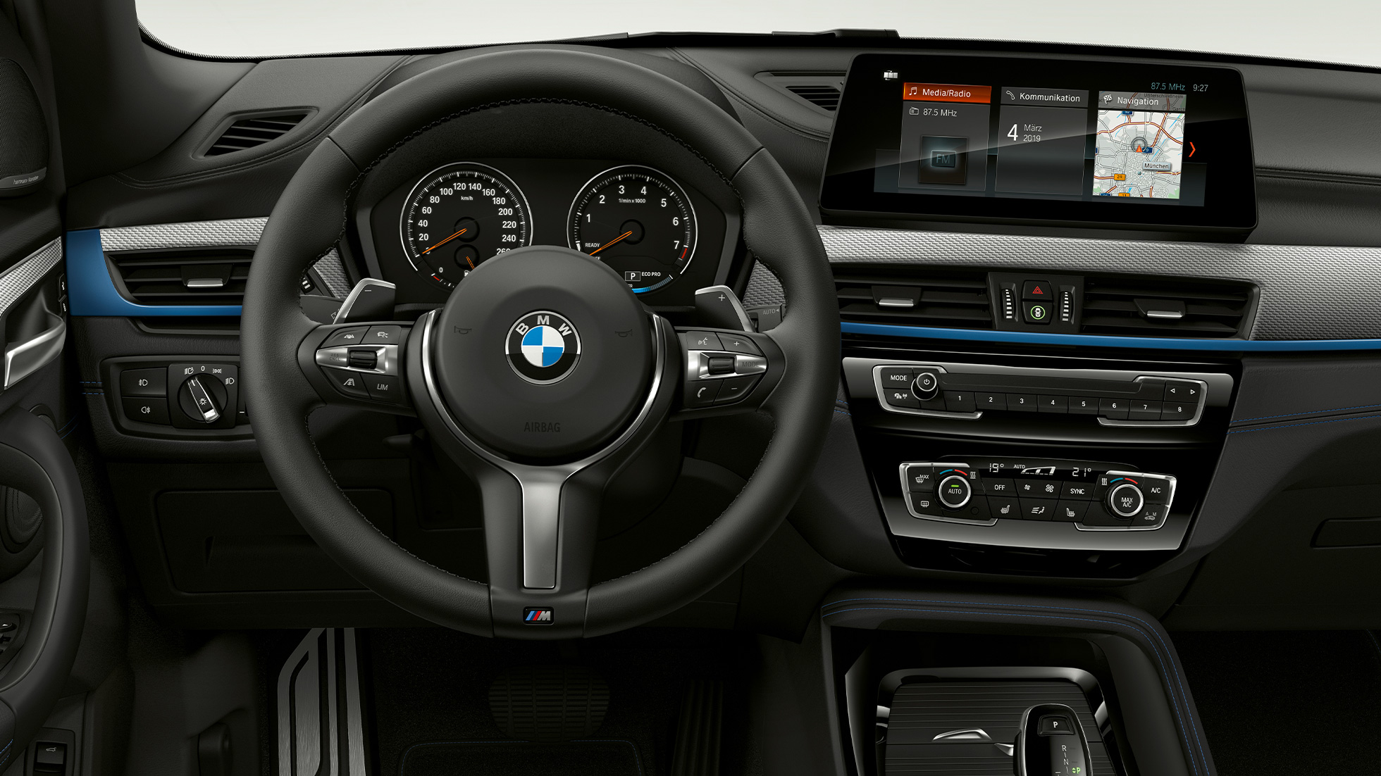 BMW X1, Business M Sport, sisätila. BMW X1, Business M Sport, sisätila, kuva ohjaamosta.