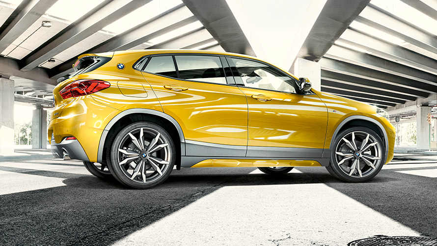 BMW X2 F39 Brooklyn Grey, näkymä edestä BMW X2 F39 Brooklyn Grey, näkymä edestä