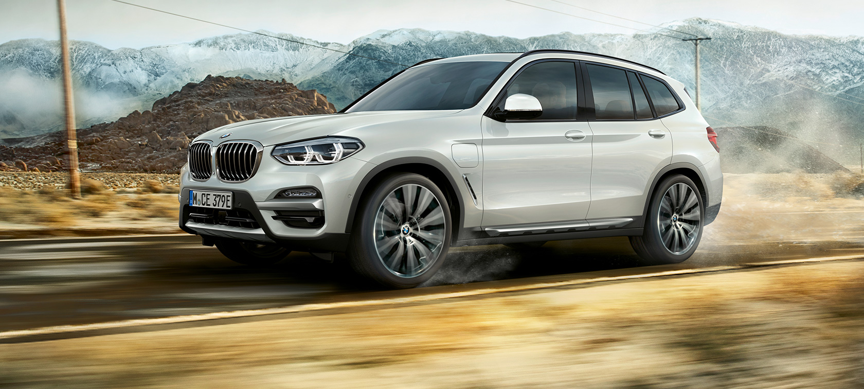 BMW X3 xDrive30e kaarteessa BMW X3 xDrive30e kaarteessa