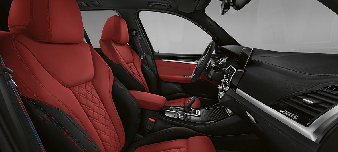 BMW X3, laajennettu BMW Individual -nahkaverhoilu Merino Fine-grain värinä Fiona Red / Musta BMW X3, laajennettu BMW Individual -nahkaverhoilu Merino Fine-grain värinä Fiona Red / Musta