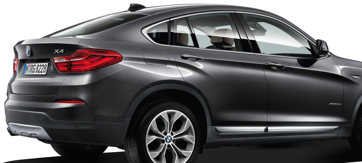 BMW X4 Business xLine sivusta BMW X4 Business xLine sivusta