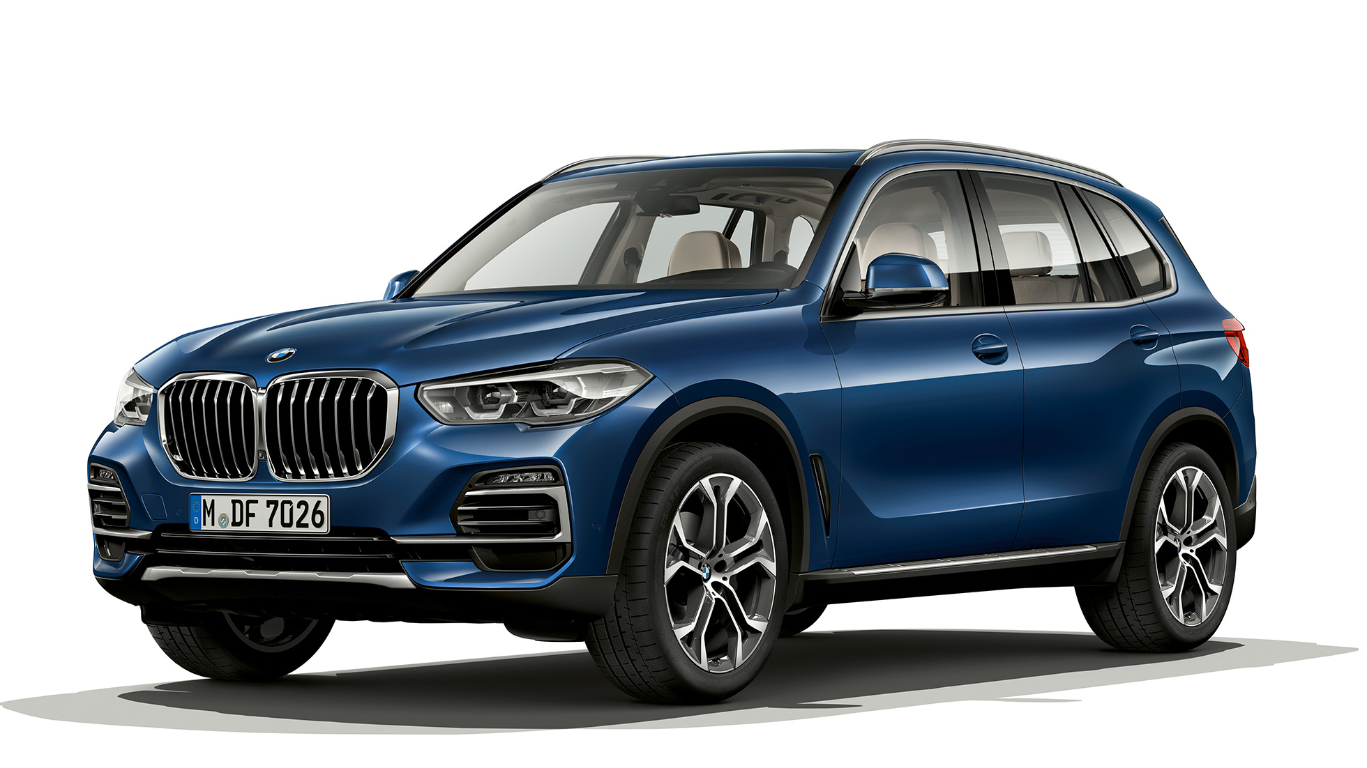 Business xLine, BMW X5 xDrive40i, kolmen neljäsosan näkymä etuosasta Business xLine, BMW X5 xDrive40i G05 2018 metalliväri Phytonic Blue, kolmen neljäsosan näkymä etuosasta