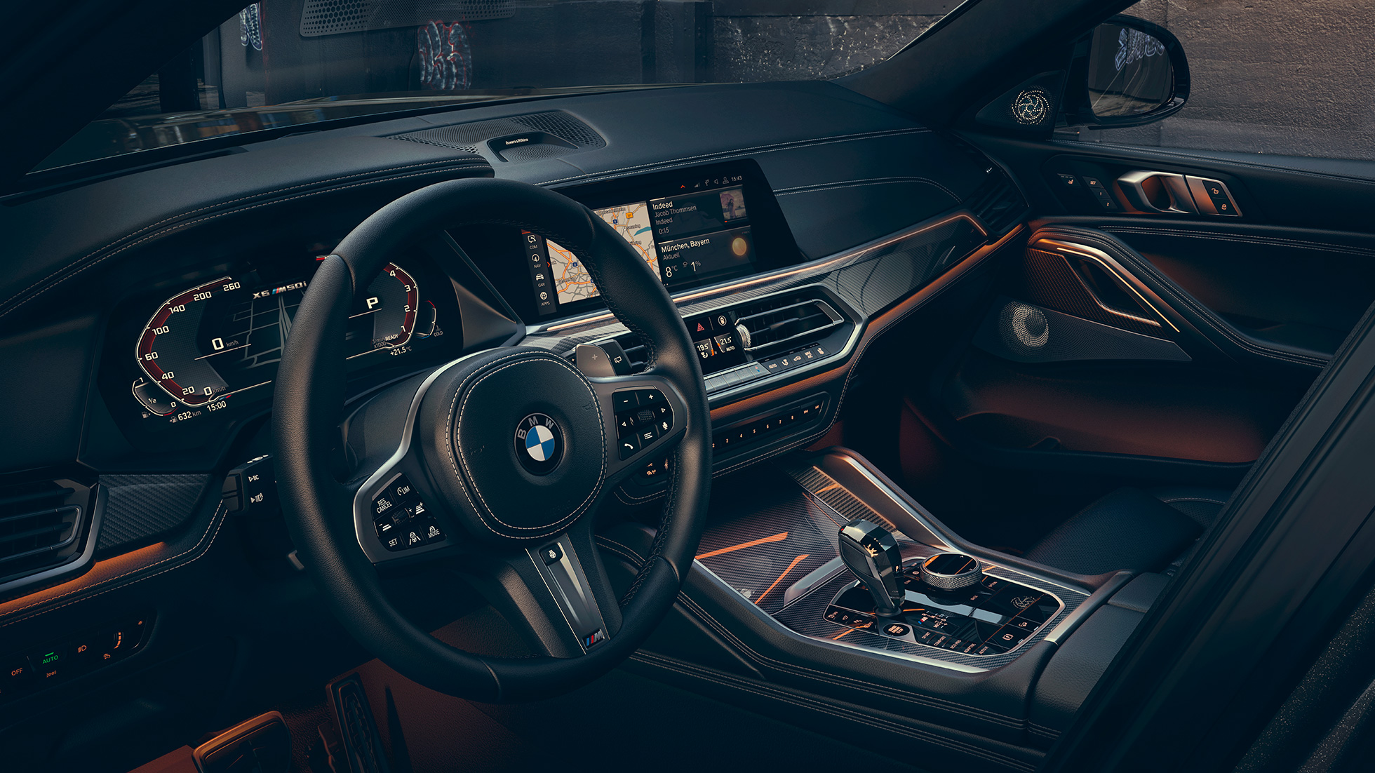 Ohjaamo, kuva 12,3” näytöistä. BMW X6, ohjaamo, kuva 12,3” näytöistä.