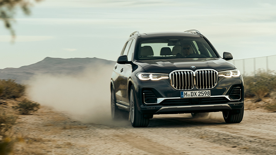 Ajomukavuus, BMW X7 G07 2019, lähikuva Ajomukavuus, BMW X7 G07 2019, lähikuva