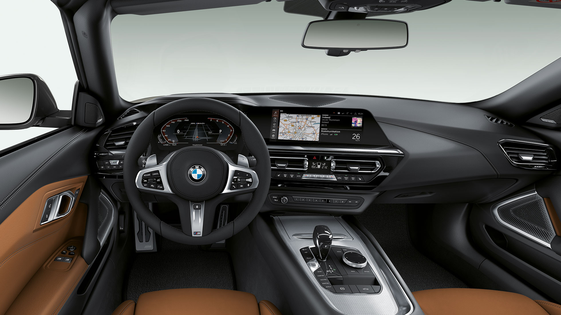 BMW Z4 Roadster M40i BMW Z4 Roadster M40i -mallin ohjauspyörä ja kuljettajan paikka
