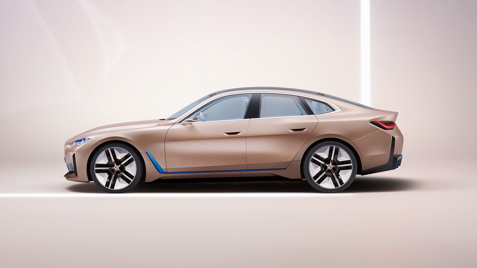 BMW Concept i4 2020 G26:n ulkopuoli 3 BMW Concept i4 2020 G26 -sähköauton ulkopuoli 3 – täyssähköinen BMW Gran Coupé