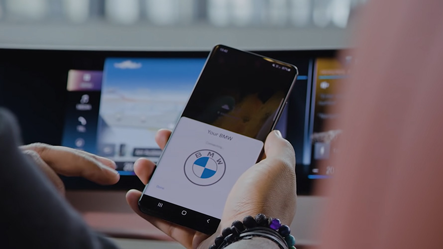 Android Auton™ toiminnot ja edut selostettuna videolla Android Auton™ toiminnot ja edut selostettuna videolla