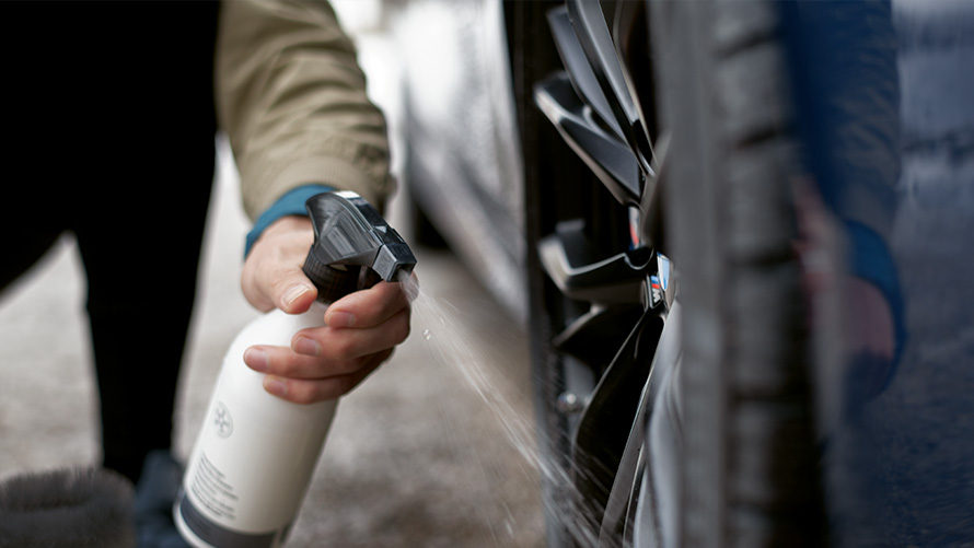 BMW Vanteiden puhdistusaine BMW syys- ja talvilisävarusteet, BMW Vanteiden puhdistusaine