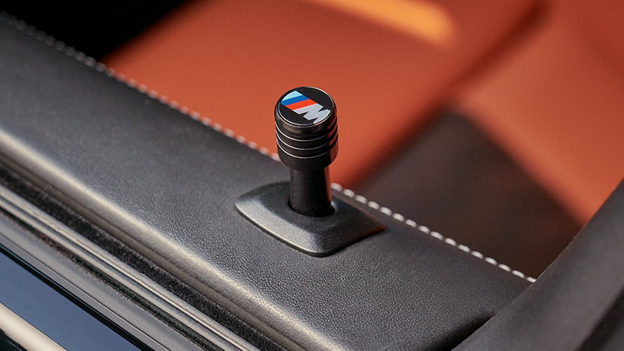 M Performance lukitusnuppi BMW syys- ja talvilisävarusteet, M Performance lukitusnuppi