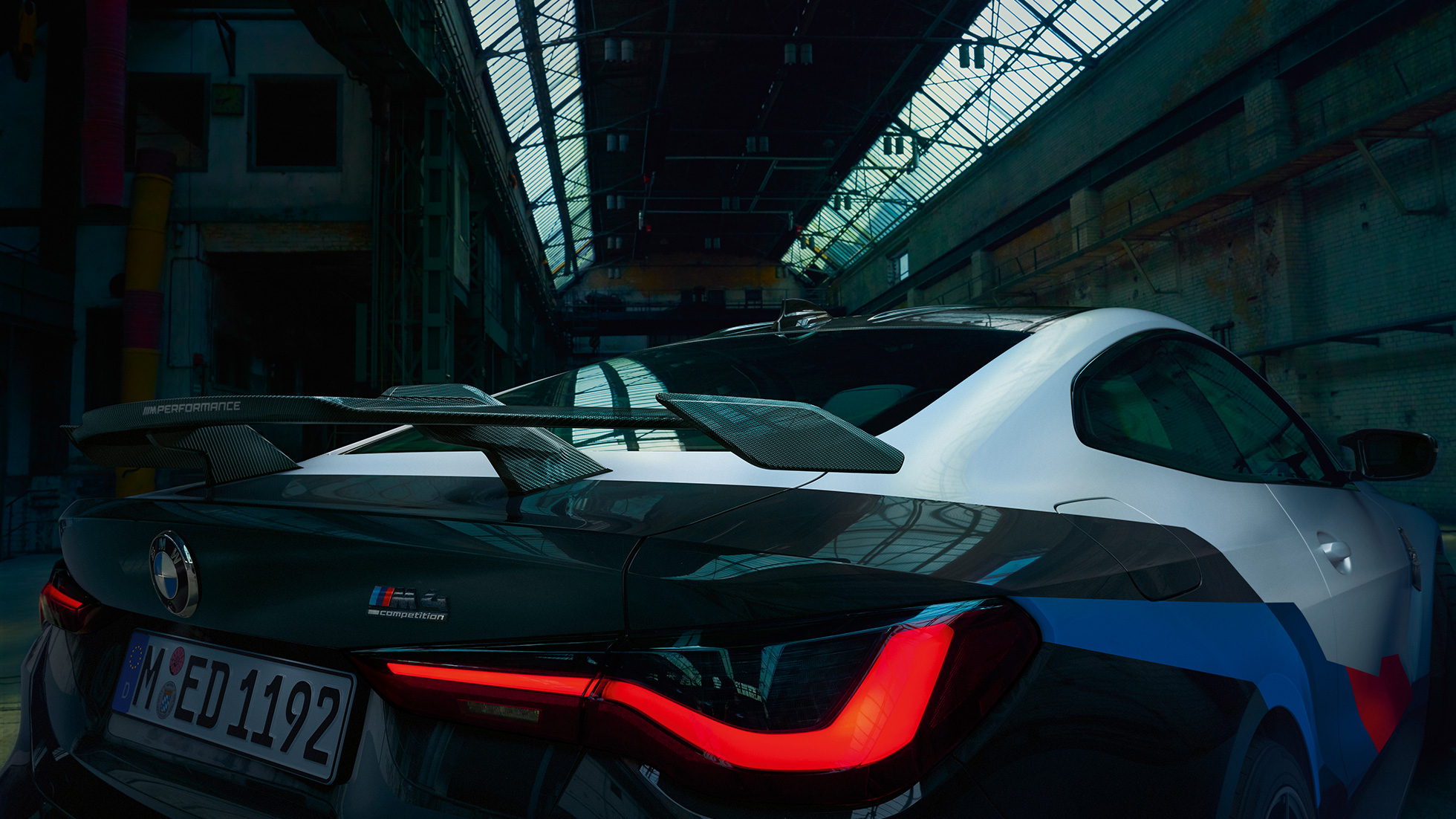 BMW M4 G82 perä lähikuva BMW M Performance -osat BMW M4 G82 perä lähikuva