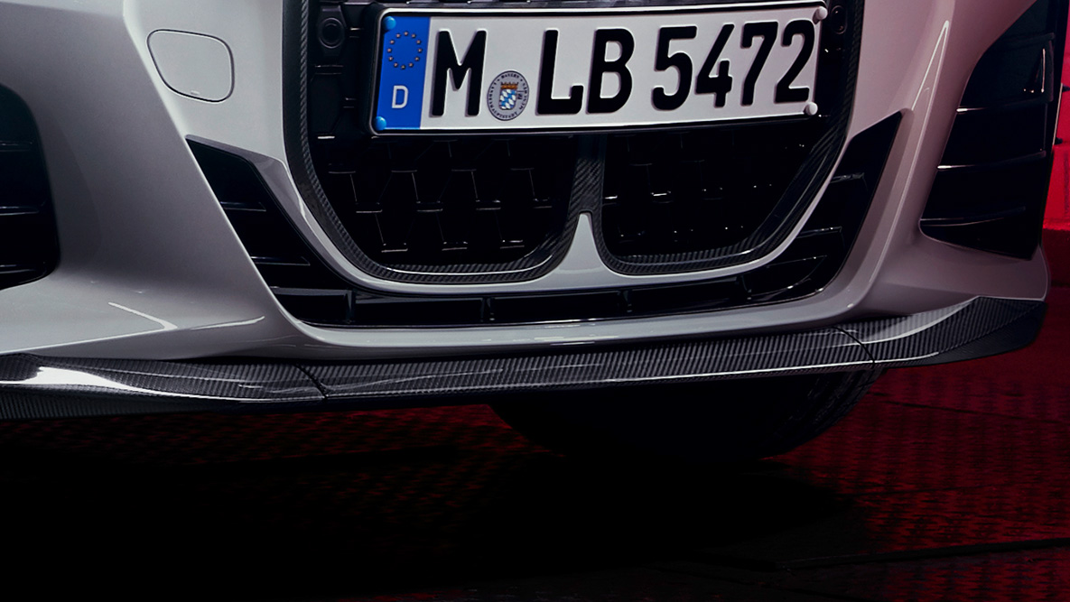 BMW M Performance -etuspoilerilippa Carbon, BMW 4-sarjan Coupé G22 BMW M Performance -etuspoilerilippa Carbon, BMW 4-sarjan Coupé G22, lähikuva