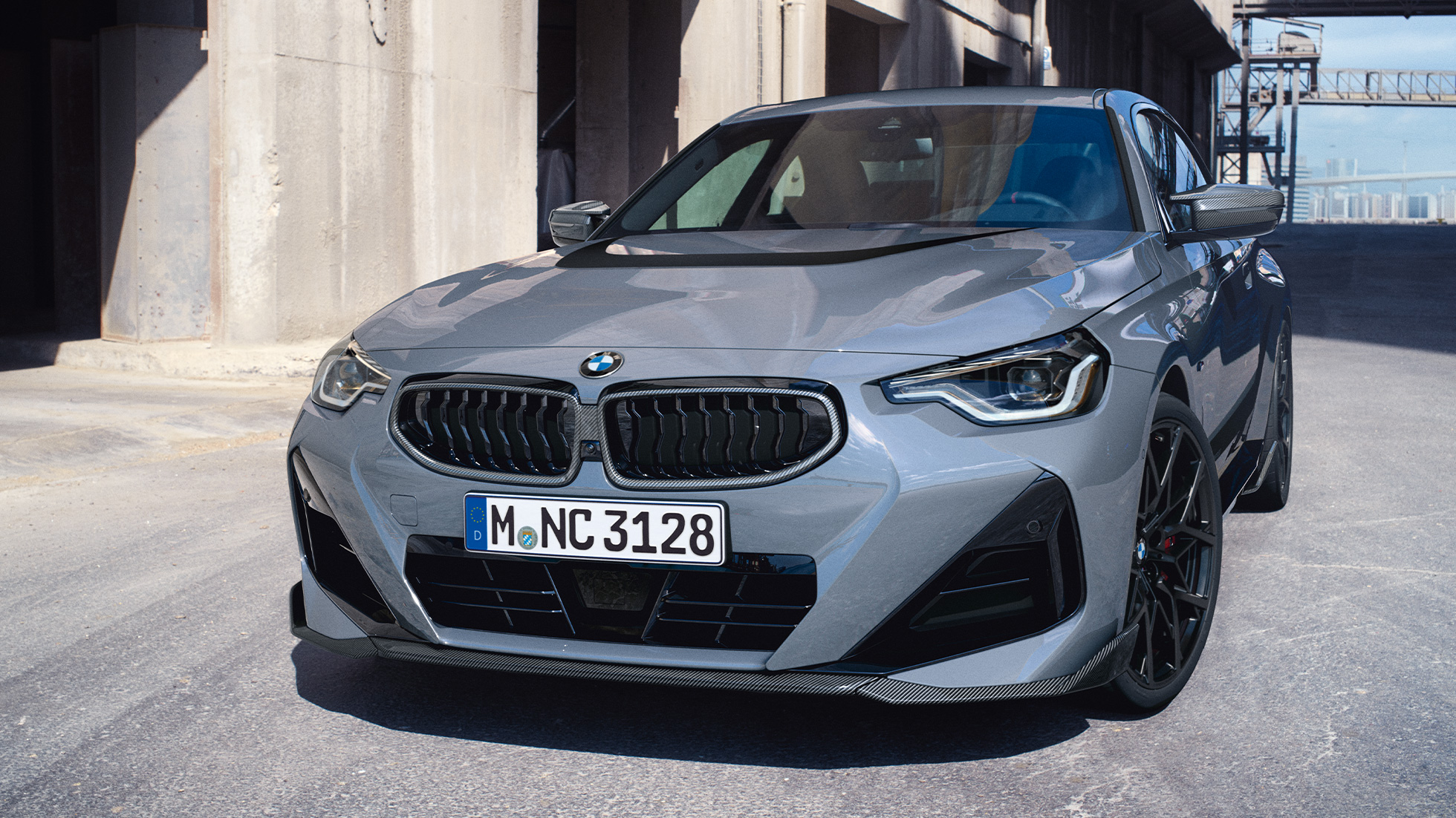 BMW 2-sarjan Coupé G42, 3/4-näkymä edestä lähikuva BMW M Performance -osat, BMW 2-sarjan Coupé G42, 3/4-näkymä edestä lähikuva