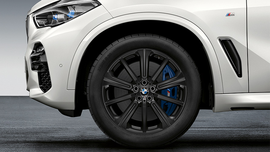 20'' M kevytmetallivanne Star-spoke 748 M, Jet Black matta BMW M Performance -osat, 20" M kevytmetallivanne Star-spoke 748 M, Jet Black matta