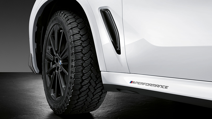 M Performance -tekstilogotarrat BMW M Performance -osat, M Performance -tekstilogotarrat