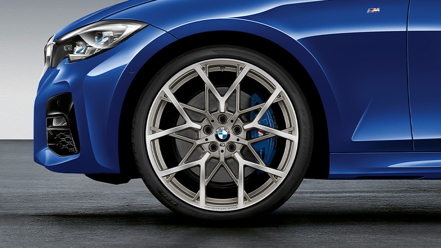 BMW M Performance Y-spoke 795 BMW M Performance Y-spoke 795, BMW-kesärengaspaketit