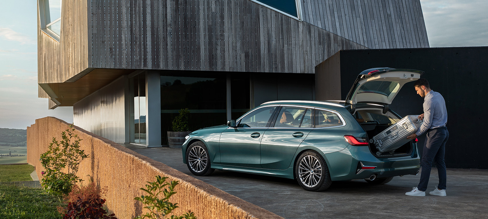 BMW 3-serie Touring | Farmari BMW 3-serie Touring | Farmari