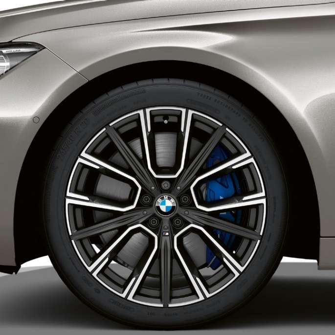 BMW 7-sarjan Sedanin M Sport -paketti, vanteet BMW 7-sarjan Sedanin M Sport -paketti: Lähikuva vanteista