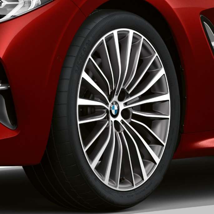 BMW 8-sarjan Gran Coupé, perusmalli vanteet