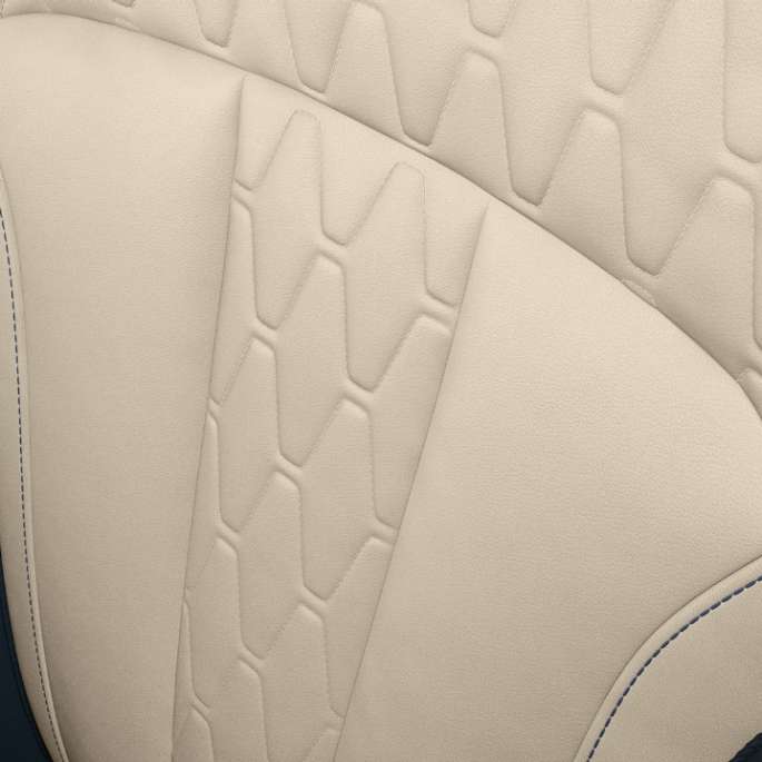 BMW X7, Design Pure Excellence -varustellun auton verhoilu Lähikuva Design Pure Excellence -varustellun BMW X7:n verhoilusta