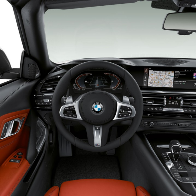 BMW Z4 Roadster Business Sport -malli BMW Z4 Roadster Business Sport -mallin ohjauspyörä ja kuljettajan paikka