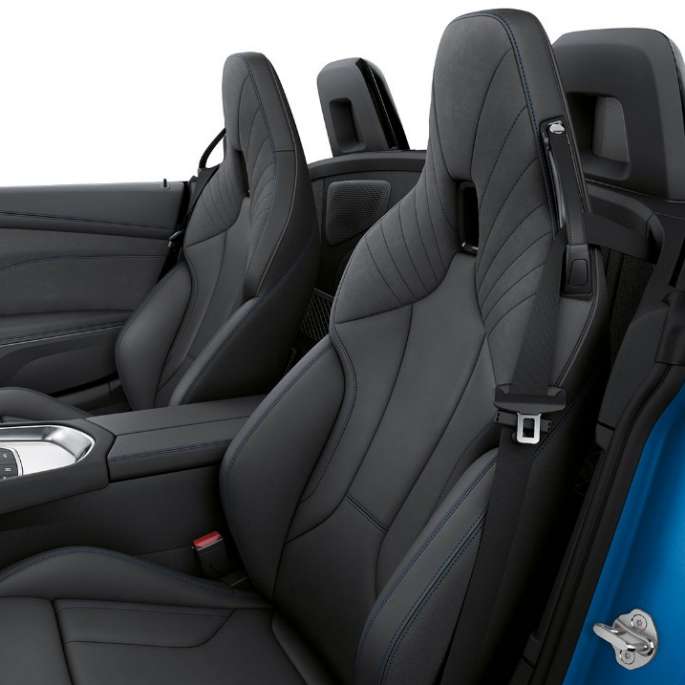 BMW Z4 Roadster Business M Sport -malli BMW Z4 Roadster Business M Sport -mallin etuistuimet