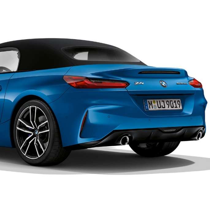 BMW Z4 Roadster Business M Sport -malli BMW Z4 Roadster Business M Sport -malli, kolmeneljäsosa-peräkuva