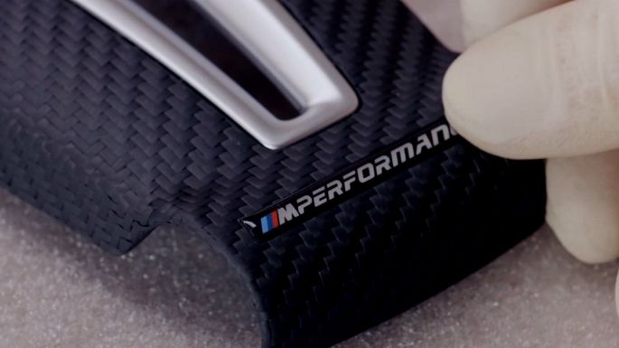 M Performance -ohjauspyörä Carbon video BMW M Performance -osat M Performance -ohjauspyörä Carbon